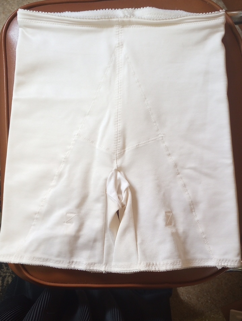 Sears Diet Trim Style 24247 Large Creamy White Vtg Girdle Shapewear w/ Garters